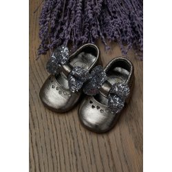 heart-genuine-leather-baby-shoes-bronze-ribbon-ru